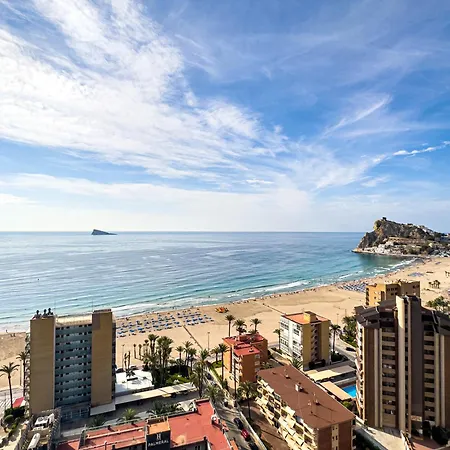 El Faro Apartahotel 2*
