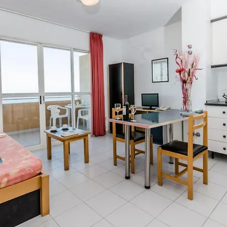 El Faro By Mc Lejlighedshotel 3*