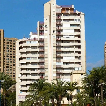 El Faro Apartahotel